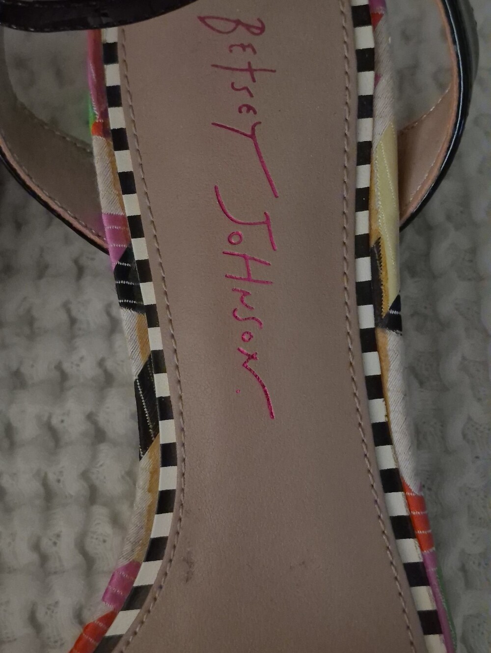 Size 6 Betsey Johnson Black Sandals with Neon Floral Accents - Picture 4 of 5
